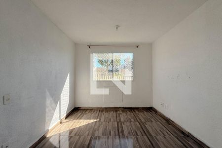 Sala de apartamento para alugar com 2 quartos, 43m² em Mário Quintana, Porto Alegre