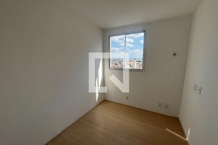 Quarto 1 de apartamento para alugar com 3 quartos, 65m² em Irajá, Rio de Janeiro
