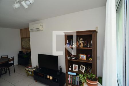 Sala de apartamento para alugar com 2 quartos, 73m² em Barra da Tijuca, Rio de Janeiro