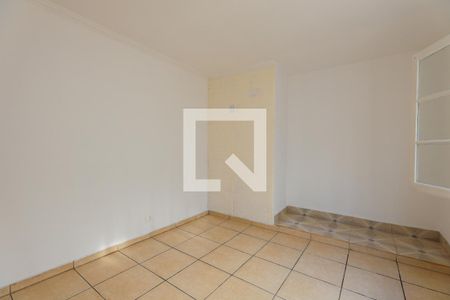 Quarto 1 de casa para alugar com 2 quartos, 200m² em Jardim Monte Alegre, Taboão da Serra