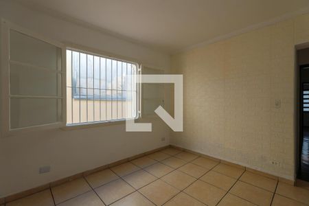 Quarto 1 de casa para alugar com 2 quartos, 200m² em Jardim Monte Alegre, Taboão da Serra