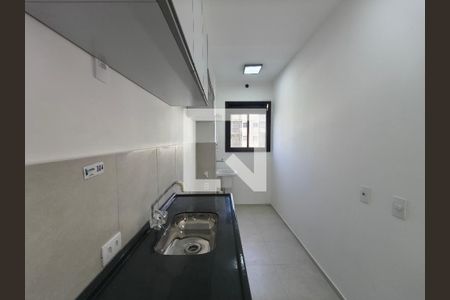 Cozinha e Área de Serviço de apartamento para alugar com 2 quartos, 42m² em Barra Olímpica, Rio de Janeiro