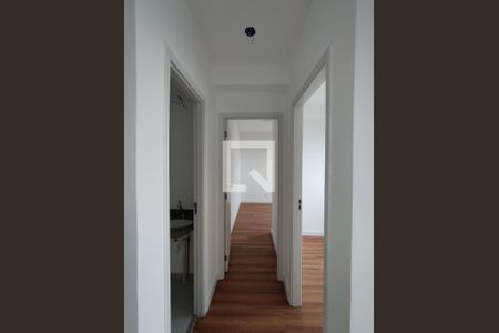 Corredor  de apartamento para alugar com 2 quartos, 37m² em Vila Vermelha, São Paulo