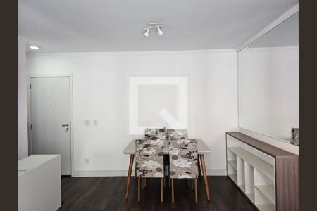 Sala  de apartamento para alugar com 2 quartos, 68m² em Jardim Flor da Montanha, Guarulhos