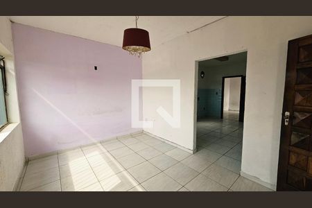 Casa para alugar com 2 quartos, 80m² em Jardim Pacaembu, Jundiaí