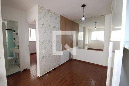 Sala / Cozinha de apartamento para alugar com 2 quartos, 42m² em Colônia (zona Leste), São Paulo