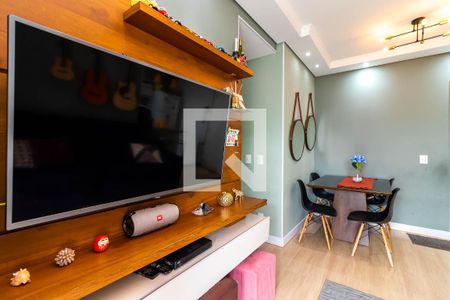 Sala de Estar de apartamento à venda com 2 quartos, 57m² em Lauzane Paulista, São Paulo
