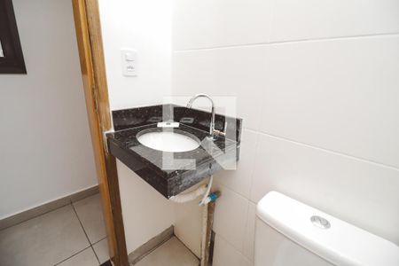 Banheiro de apartamento à venda com 1 quarto, 29m² em Parada Inglesa, São Paulo
