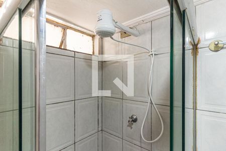 Banheiro de kitnet/studio para alugar com 1 quarto, 38m² em Vila Buarque, São Paulo