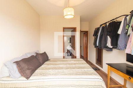 Quarto 1 Suite de casa para alugar com 2 quartos, 87m² em Alto Boqueirão, Curitiba