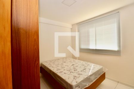Quarto 1 de apartamento para alugar com 2 quartos, 70m² em Itapuã, Salvador