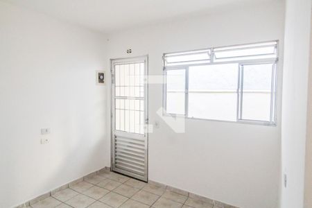 Sala  de casa para alugar com 1 quarto, 45m² em Jardim Santa Tereza, Carapicuíba