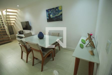 Casa para alugar com 3 quartos, 170m² em Vila Bertioga, São Paulo