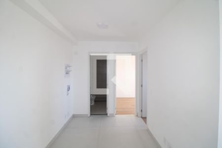 Sala / Cozinha de apartamento para alugar com 2 quartos, 37m² em Parada Inglesa, São Paulo