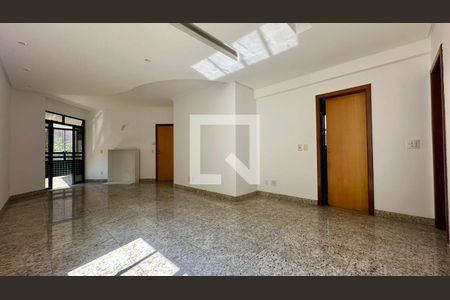 Sala  de apartamento à venda com 4 quartos, 140m² em São Pedro, Belo Horizonte