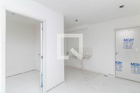 Sala de apartamento para alugar com 2 quartos, 34m² em Parque São Lourenço, São Paulo