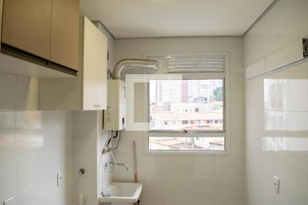 Casa de Condomínio para alugar com 2 quartos, 64m² em Chácara Seis de Outubro, São Paulo