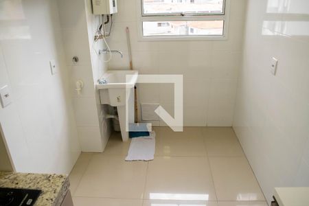 Casa de Condomínio para alugar com 2 quartos, 64m² em Chácara Seis de Outubro, São Paulo