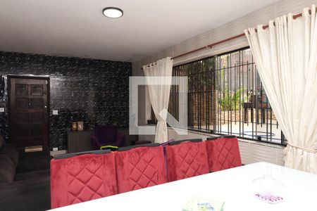 Sala de casa para alugar com 6 quartos, 300m² em Cidade Antônio Estêvão de Carvalho, São Paulo