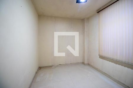 Quarto 1 de apartamento para alugar com 2 quartos, 50m² em Olaria, Rio de Janeiro