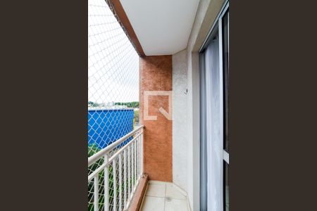 Sacada  de apartamento para alugar com 2 quartos, 50m² em Jardim Cocaia, Guarulhos