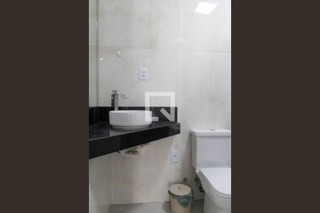 Banheiro da Suíte 1 de casa para alugar com 3 quartos, 95m² em Betânia, Belo Horizonte