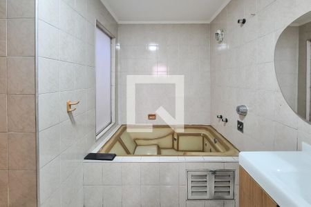 Banheiro da Suíte de casa para alugar com 3 quartos, 150m² em Chácara Sergipe, São Bernardo do Campo