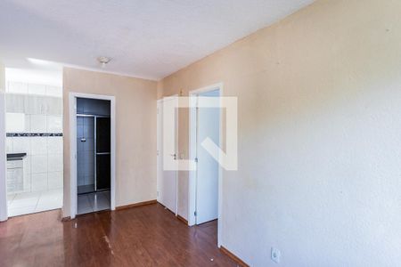 Sala de apartamento para alugar com 3 quartos, 58m² em Jardim Marilu, São Paulo
