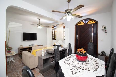 Sala de casa à venda com 3 quartos, 240m² em Vila Carioca, Guarulhos