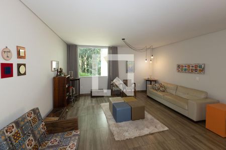 Sala de Estar de casa de condomínio à venda com 5 quartos, 480m² em Jardins de Petrópolis, Nova Lima