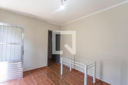 Sala  de casa à venda com 4 quartos, 300m² em Jardim Miriam, São Paulo