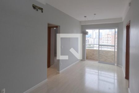 Sala de apartamento para alugar com 2 quartos, 60m² em Gonzaga, Santos