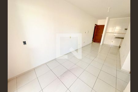 Sala de TV de apartamento para alugar com 2 quartos, 50m² em Ingleses do Rio Vermelho, Florianópolis