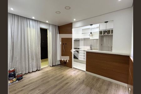 Sala de apartamento para alugar com 2 quartos, 45m² em Jardim Paraguacu, São Paulo