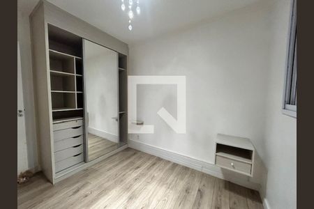 Quarto de apartamento para alugar com 2 quartos, 45m² em Jardim Paraguacu, São Paulo