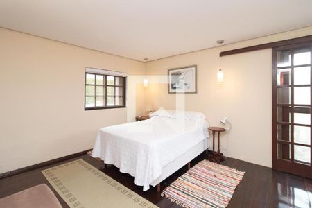 Quarto 2 de casa para alugar com 4 quartos, 288m² em Guarujá, Porto Alegre