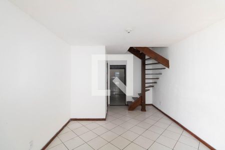 Sala de casa para alugar com 2 quartos, 75m² em Campo Grande, Rio de Janeiro
