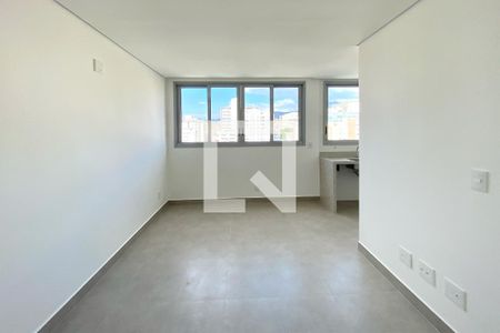 Sala de apartamento à venda com 2 quartos, 122m² em Santa Efigênia, Belo Horizonte