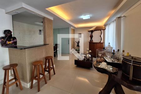 Sala de casa de condomínio à venda com 3 quartos, 145m² em Maria Paula, Niterói