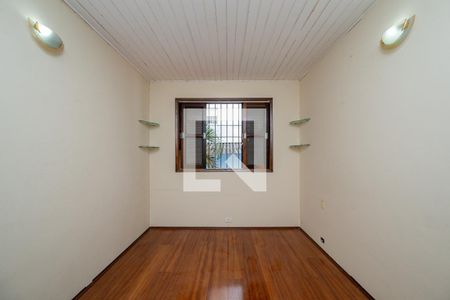 Quarto 1 de casa para alugar com 3 quartos, 188m² em Vila Alexandria, São Paulo