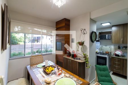 Sala de apartamento à venda com 3 quartos, 67m² em Espírito Santo, Porto Alegre