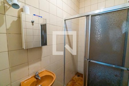 Banheiro de casa para alugar com 1 quarto, 45m² em Jabaquara, São Paulo