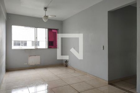 Sala de apartamento para alugar com 3 quartos, 66m² em Taquara, Rio de Janeiro