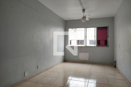 Sala de apartamento para alugar com 3 quartos, 66m² em Taquara, Rio de Janeiro