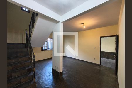 Casa à venda com 3 quartos, 165m² em Taquara, Rio de Janeiro
