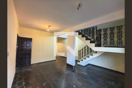 Casa à venda com 3 quartos, 165m² em Taquara, Rio de Janeiro