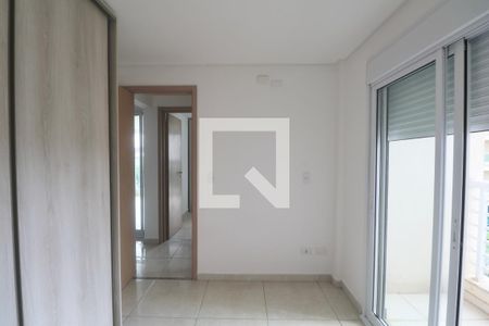 Quarto de apartamento para alugar com 2 quartos, 69m² em Jardim Virginia, Guarujá