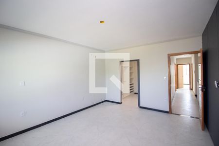 Quarto Suíte de casa à venda com 4 quartos, 240m² em Tres Barras, Contagem