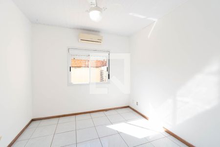 Casa de Condomínio à venda com 2 quartos, 68m² em Olaria, Canoas