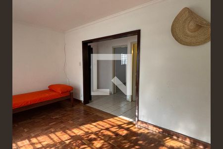 Sala de casa à venda com 3 quartos, 230m² em Vila da Saúde, São Paulo